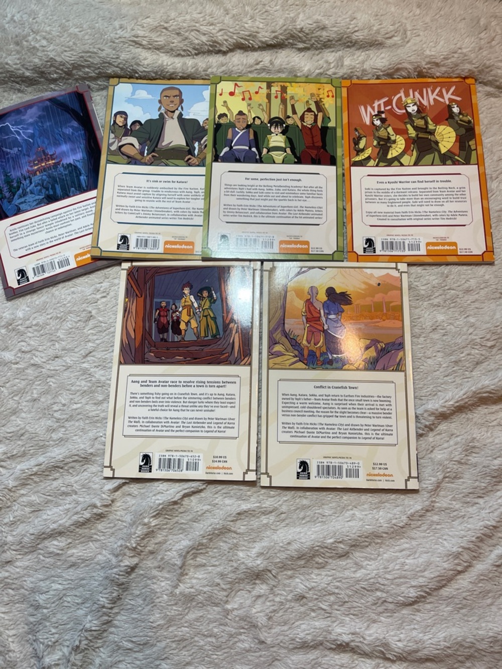 Avatar the last Airbender books set of six - Picture 4 of 4